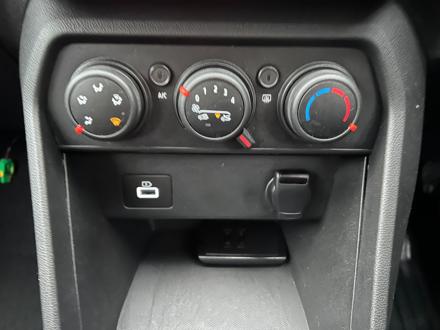 Used Dacia Sandero Stepway 2022 for sale - 77233830: Photo 18