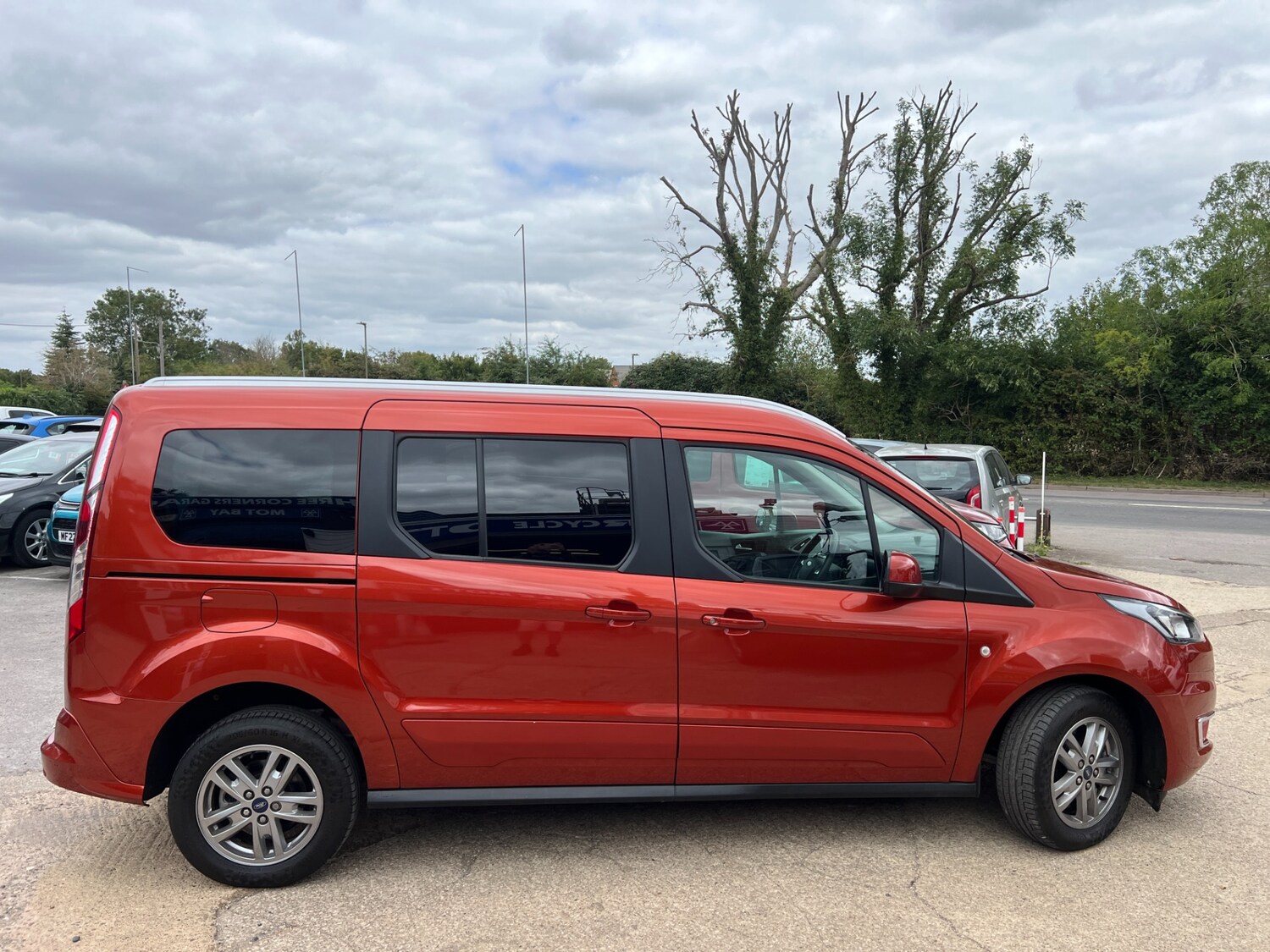 Used Ford Grand Tourneo Connect 2022 for sale - 77997302: Photo 8