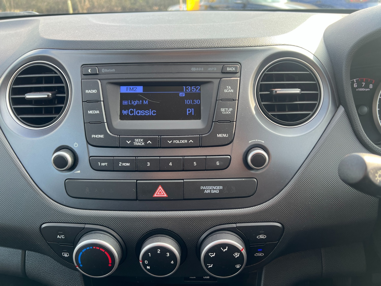 Used Hyundai i10 2019 for sale - 77760796: Photo 18