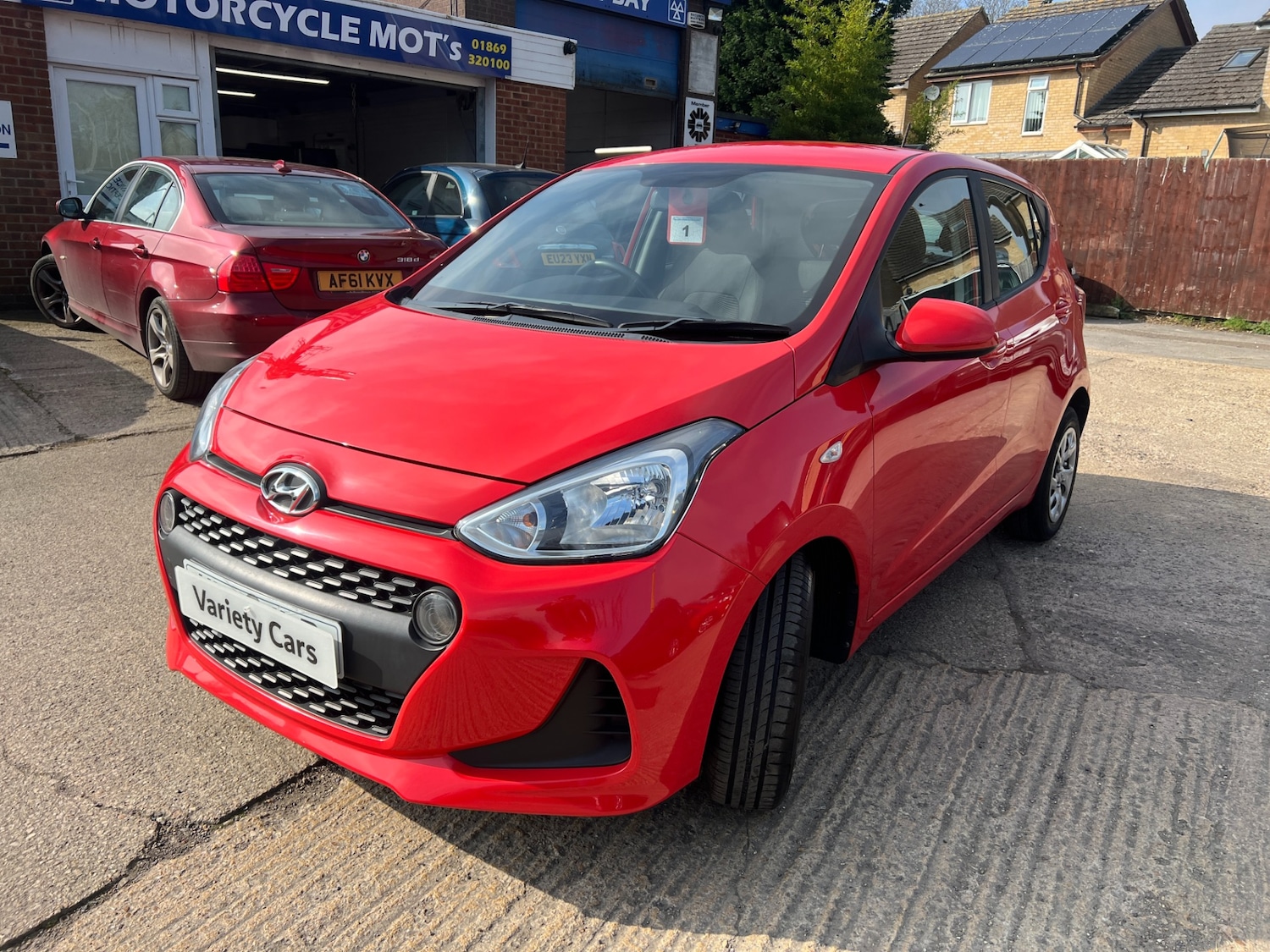 Used Hyundai i10 2019 for sale - 77760796: Photo 3