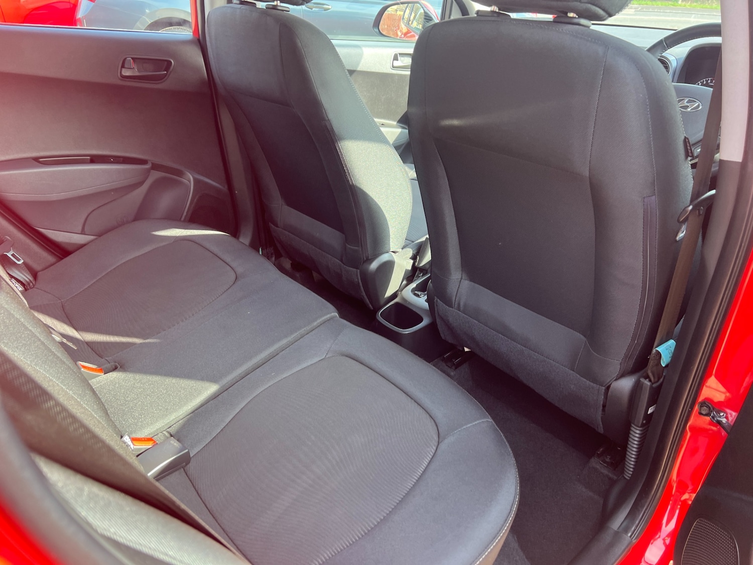 Used Hyundai i10 2019 for sale - 77760796: Photo 34