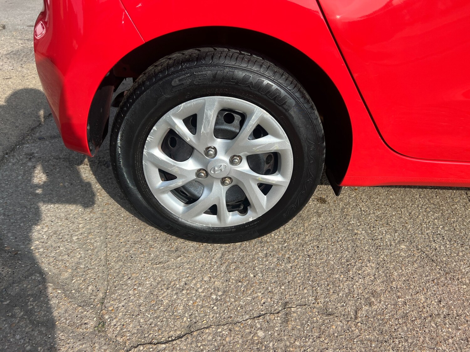 Used Hyundai i10 2019 for sale - 77760796: Photo 42