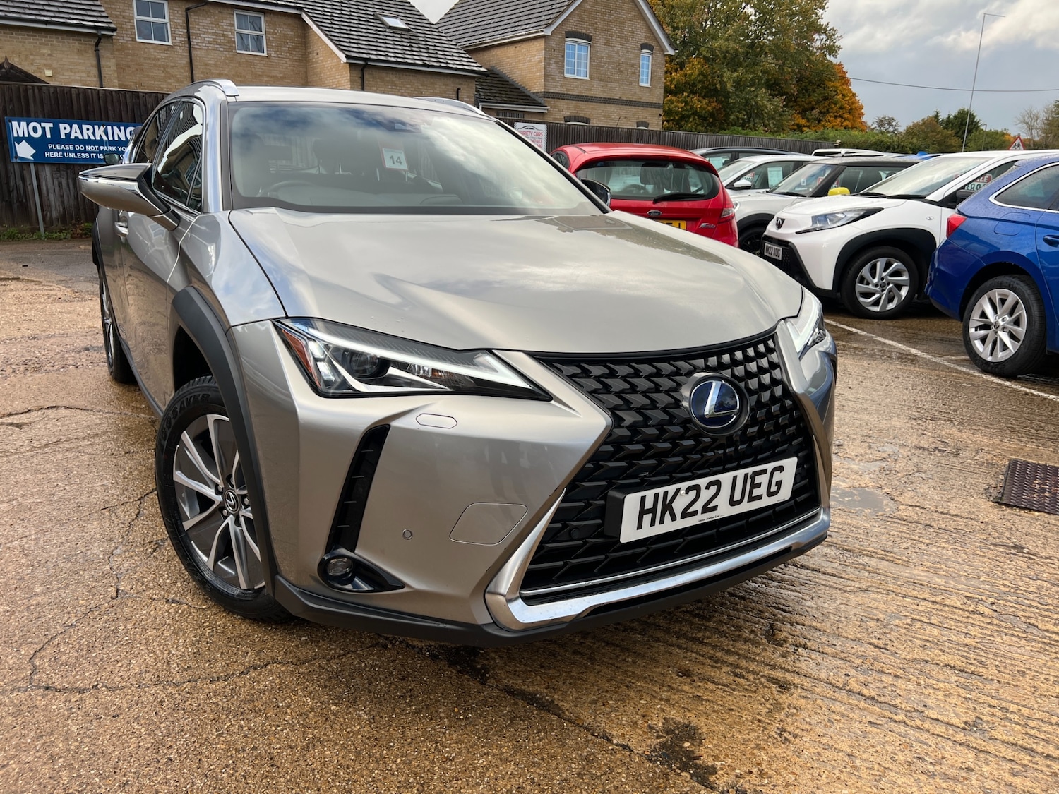 Used Lexus UX 2022 for sale - 76312533: Photo 1