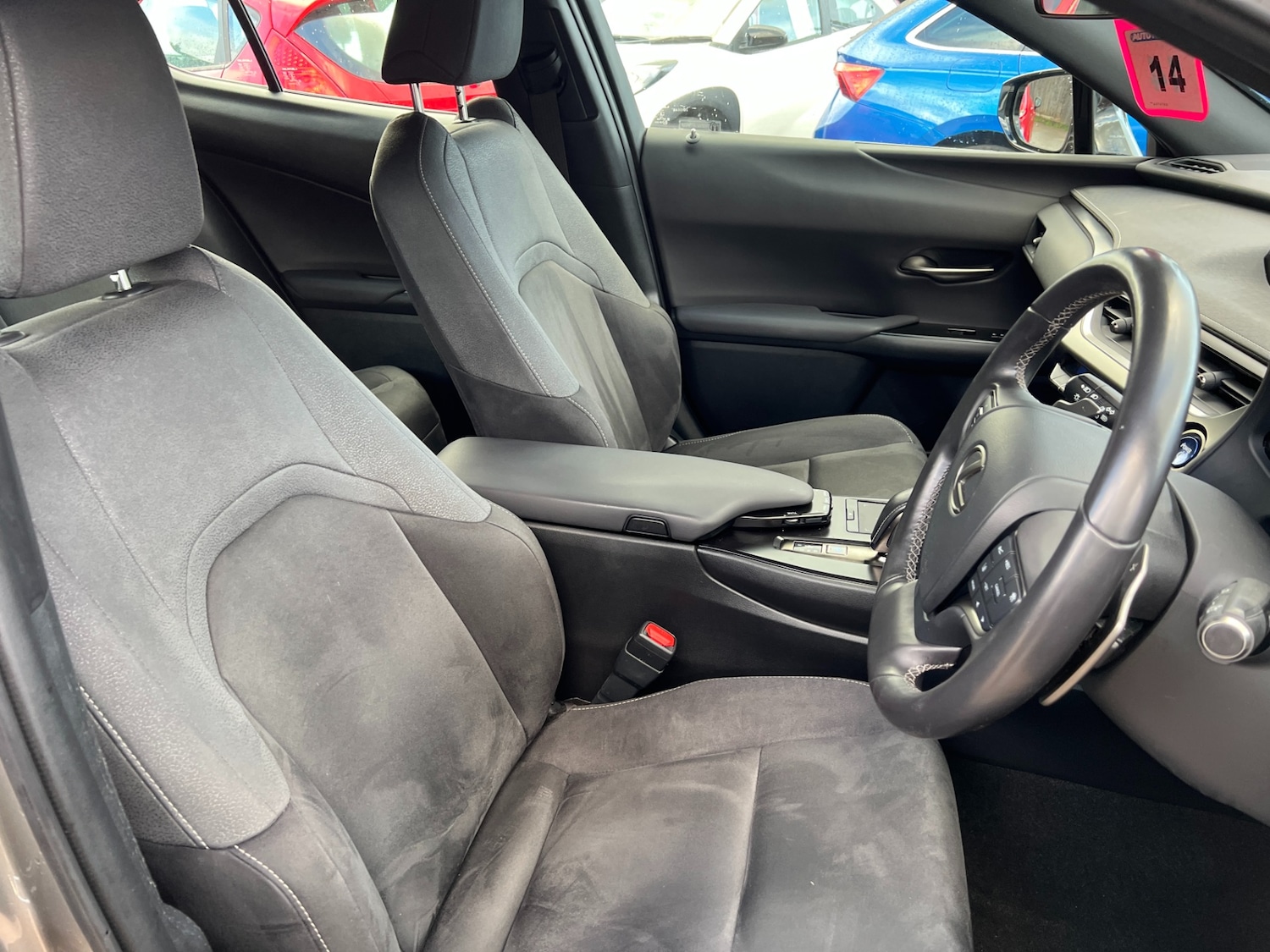 Used Lexus UX 2022 for sale - 76312533: Photo 35