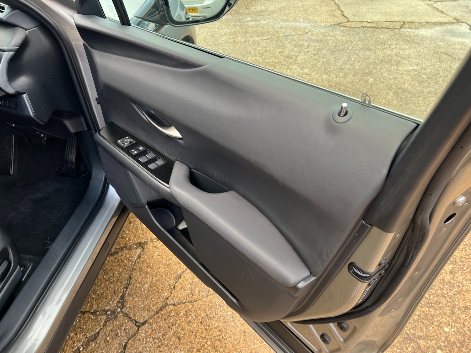 Used Lexus UX 2022 for sale - 76312533: Photo 36