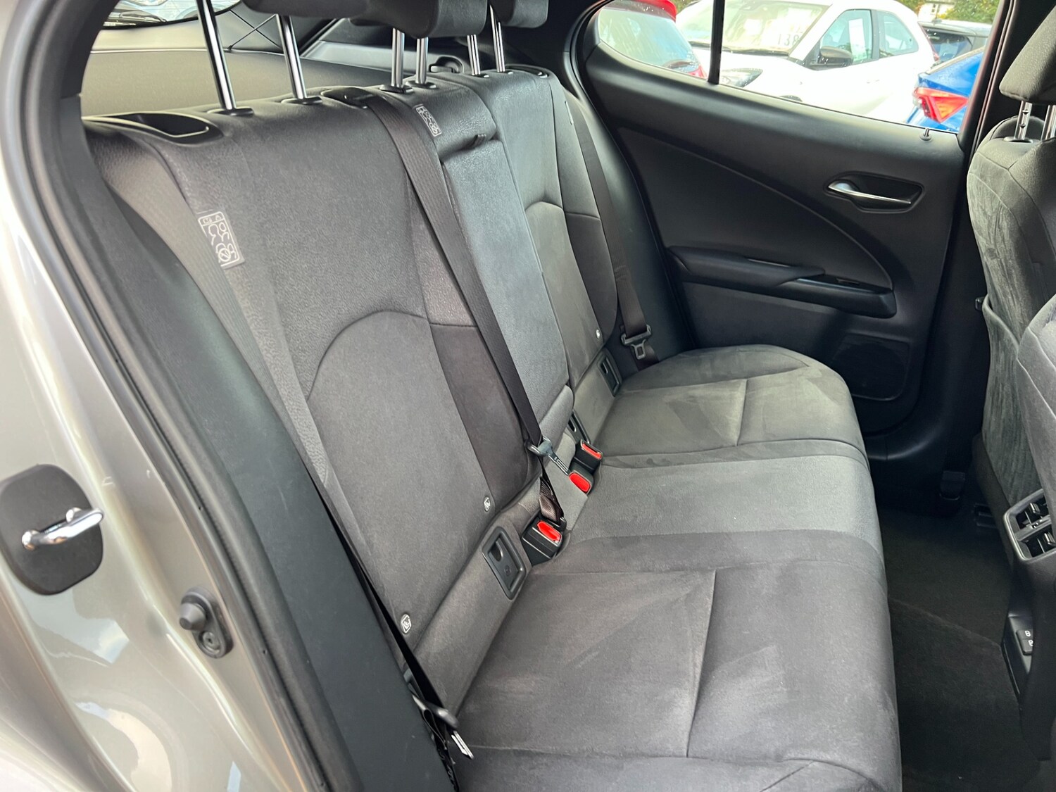 Used Lexus UX 2022 for sale - 76312533: Photo 39