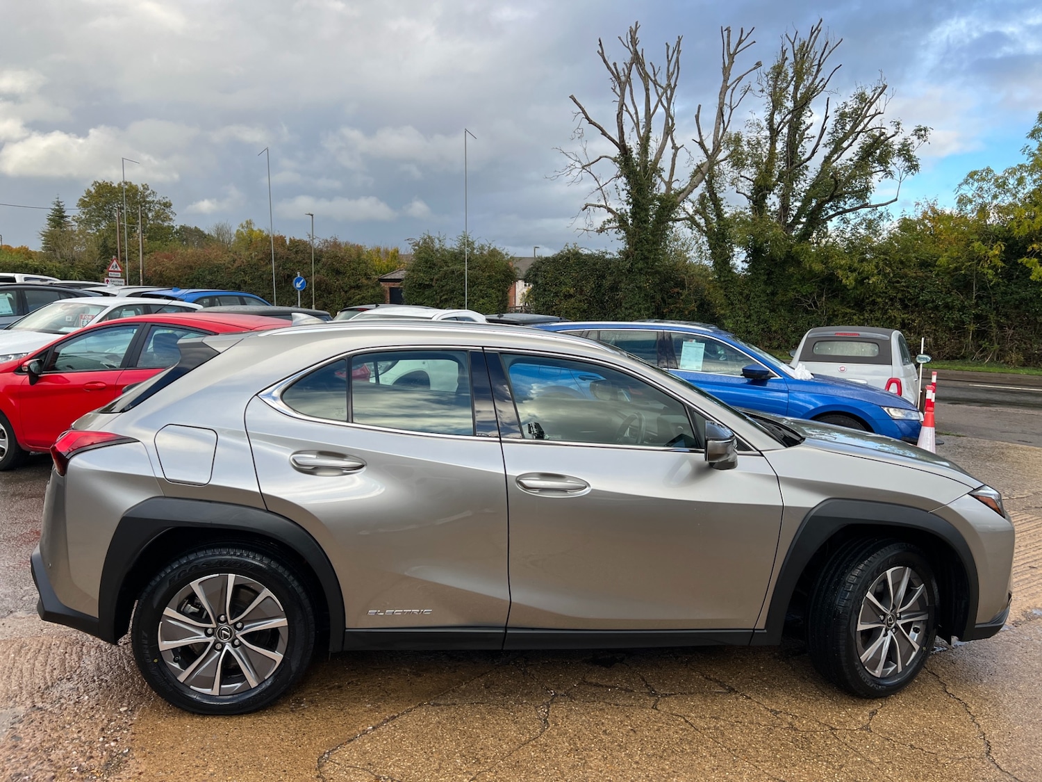 Used Lexus UX 2022 for sale - 76312533: Photo 9