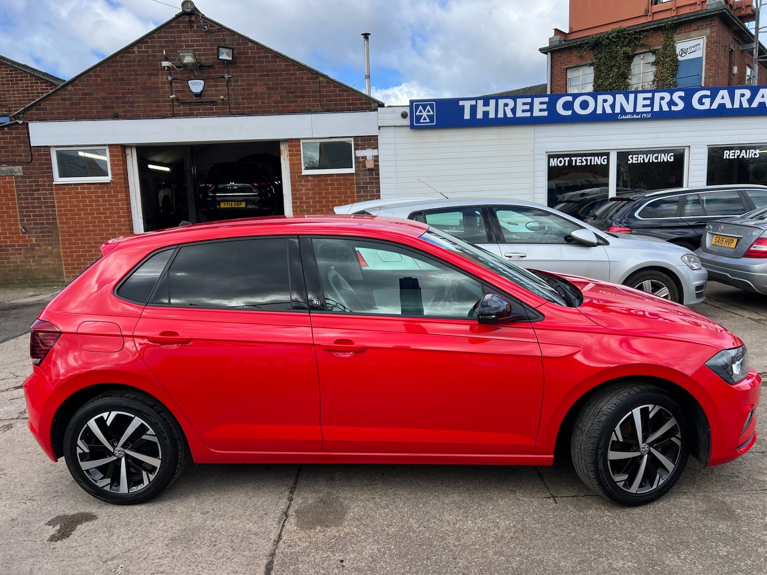Used Volkswagen Polo 2019 for sale - 78053794: Photo 8