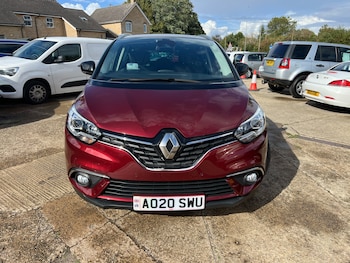 Used Renault Grand Scenic 2020 for sale - 75735543: Photo