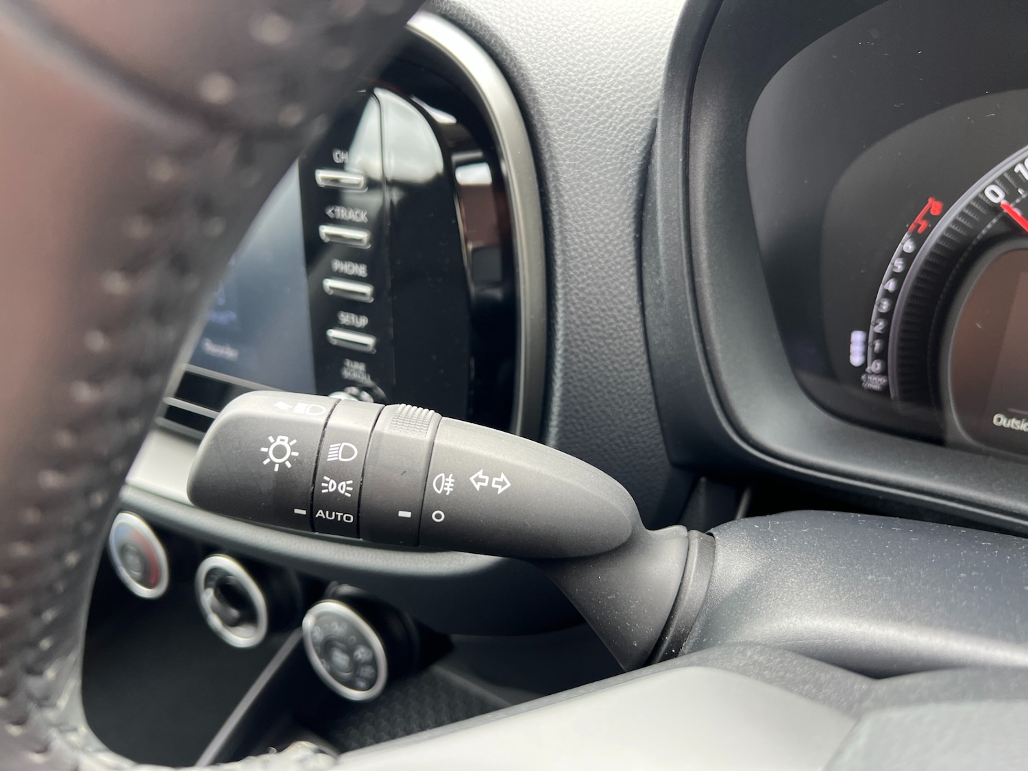 Used Toyota Aygo X 2022 for sale - 77055111: Photo 28