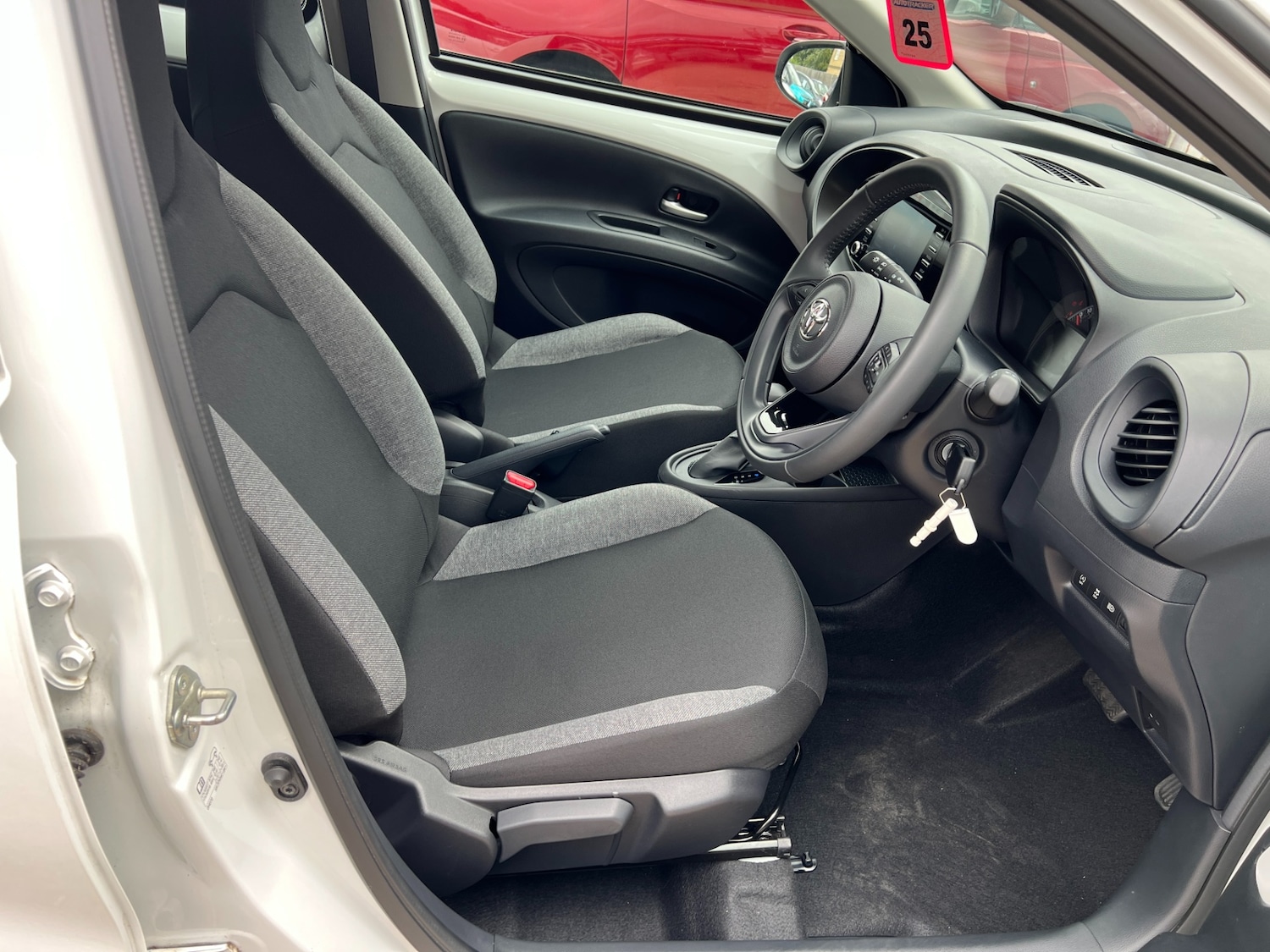 Used Toyota Aygo X 2022 for sale - 77055111: Photo 33