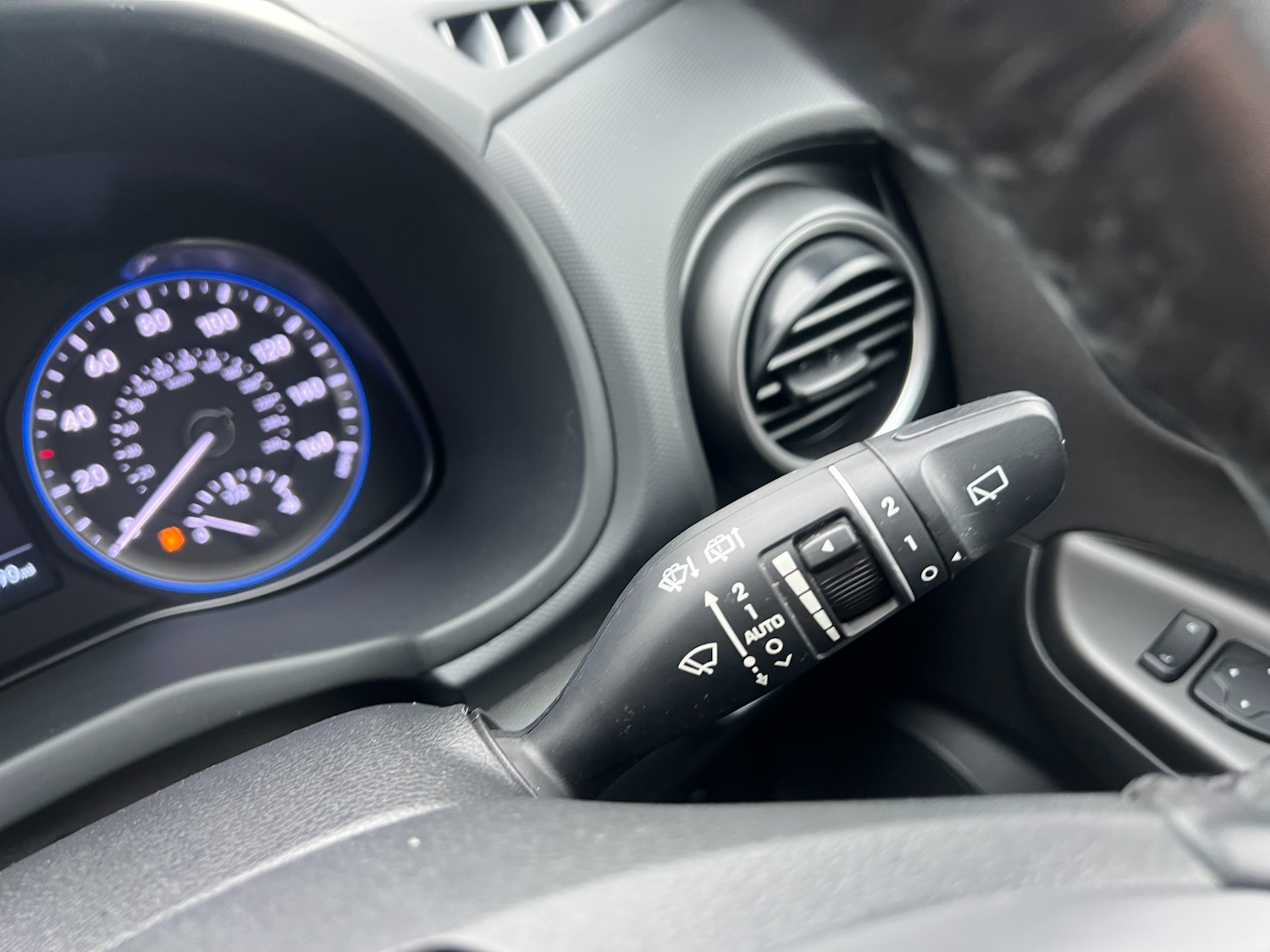 Used Hyundai KONA 2021 for sale - 77833366: Photo 24