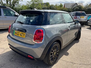 Used MINI Hatch 2022 for sale - 75700104: Photo