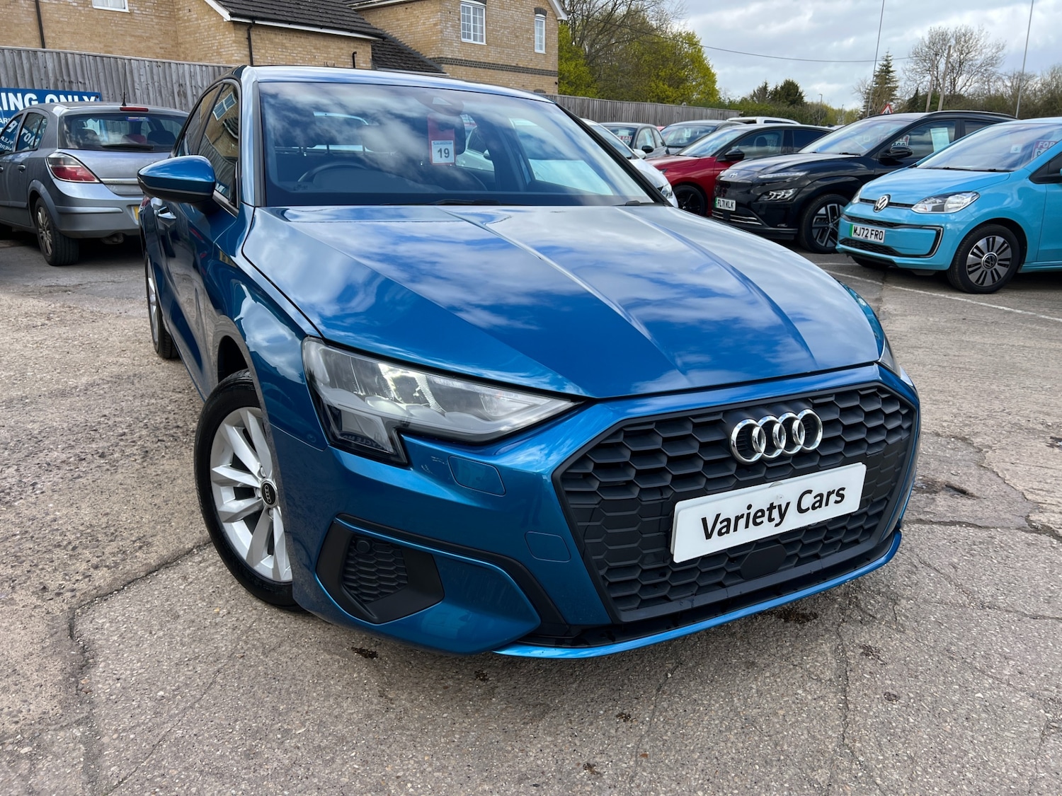 Used Audi A3 2021 for sale - 78105995: Photo 2