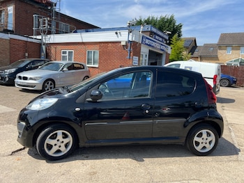 Used Peugeot 107 2012 for sale - 79404073: Photo