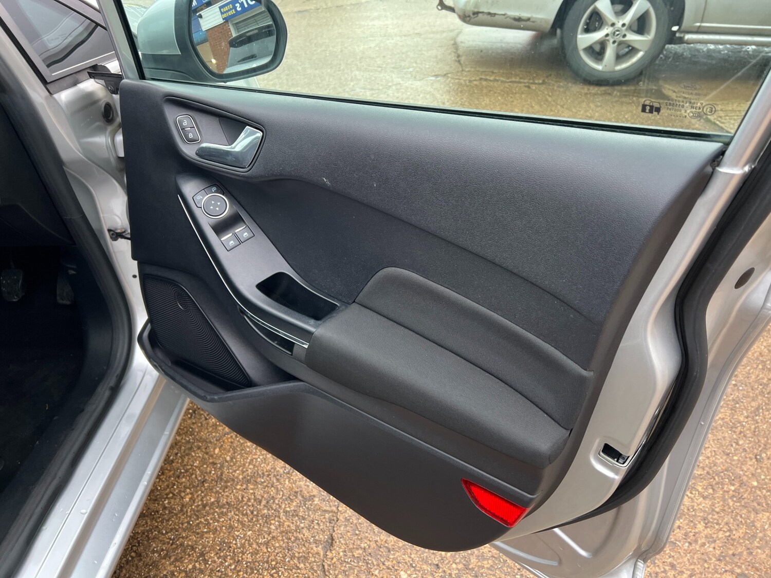 Used Ford Fiesta 2019 for sale - 77475110: Photo 34