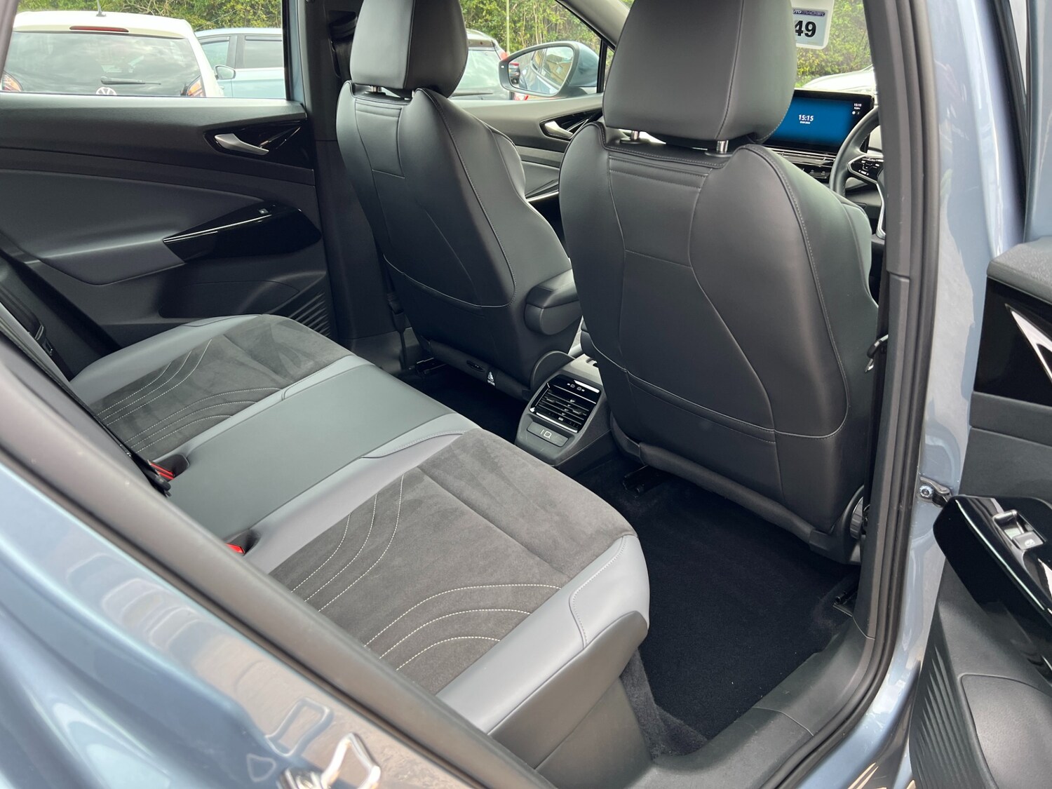 Used Volkswagen ID.4 2023 for sale - 77998107: Photo 38