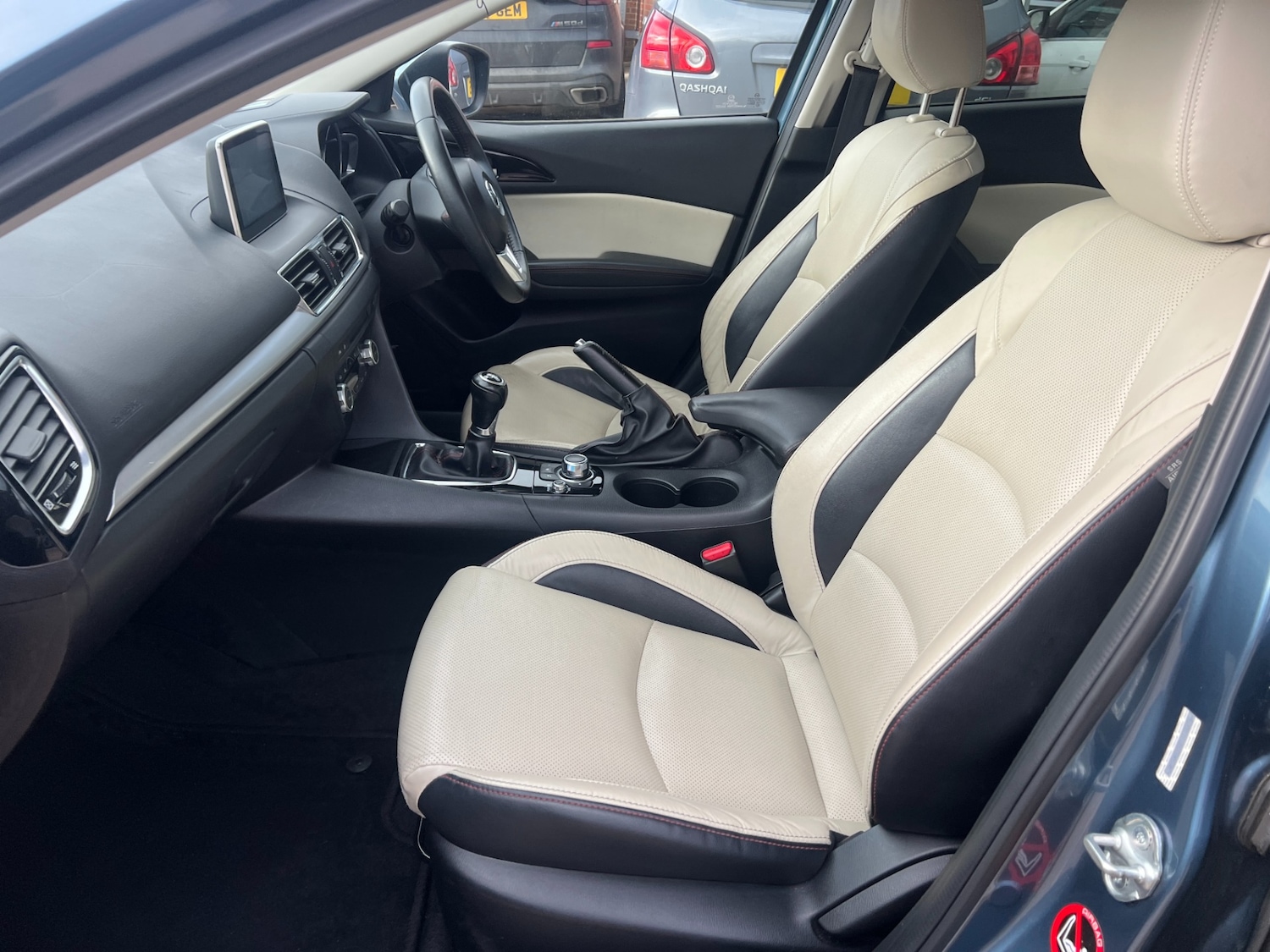 Used Mazda Mazda3 2014 for sale - 77703067: Photo 11