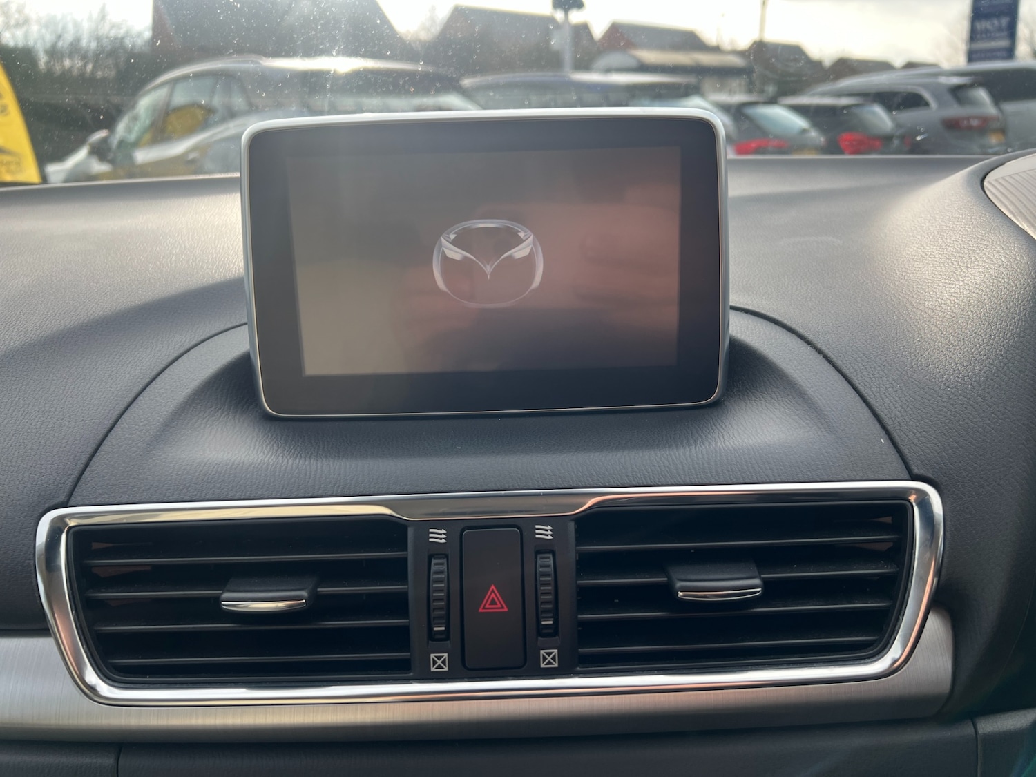 Used Mazda Mazda3 2014 for sale - 77703067: Photo 18