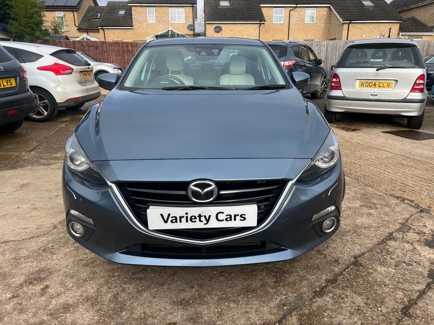 Used Mazda Mazda3 2014 for sale - 77703067: Photo 2