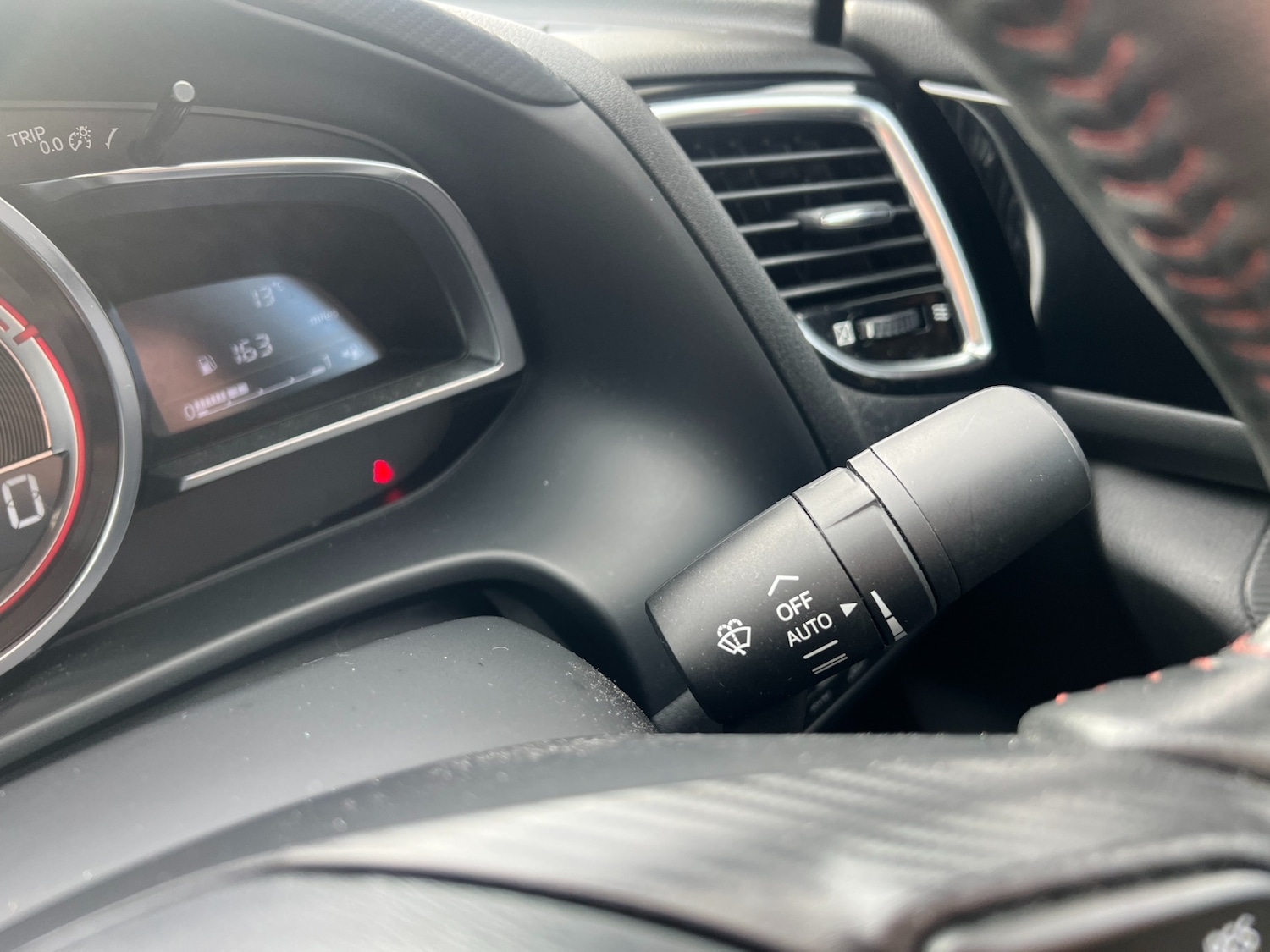 Used Mazda Mazda3 2014 for sale - 77703067: Photo 24