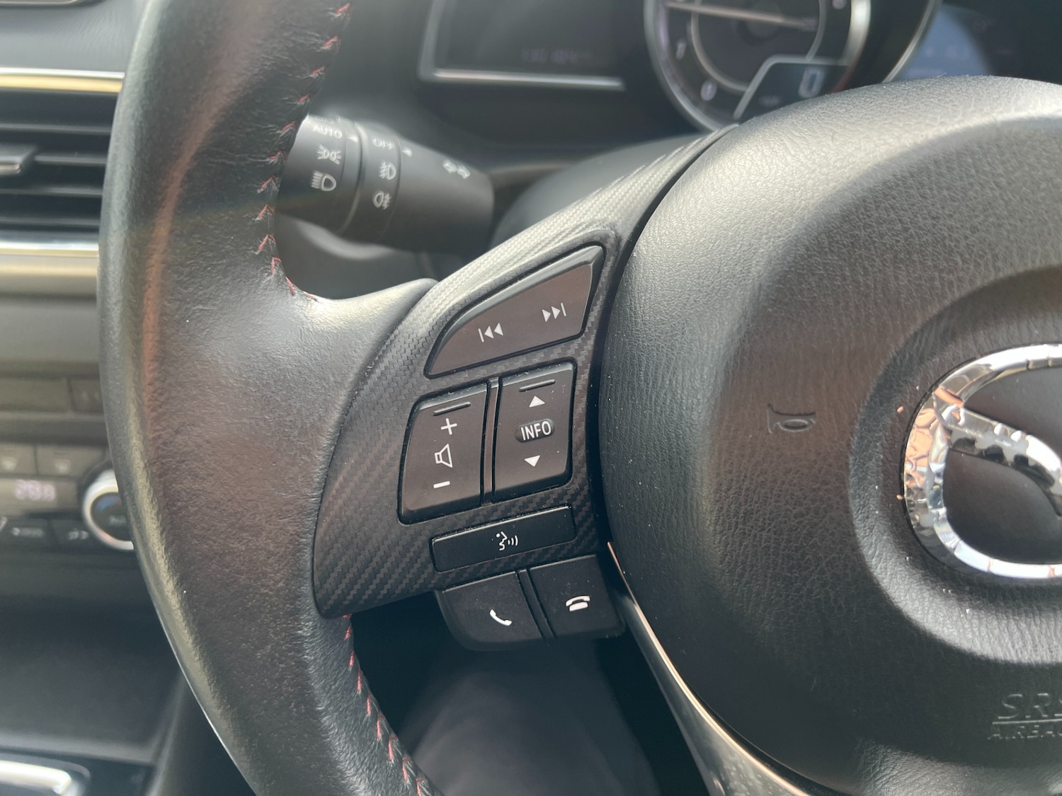 Used Mazda Mazda3 2014 for sale - 77703067: Photo 25