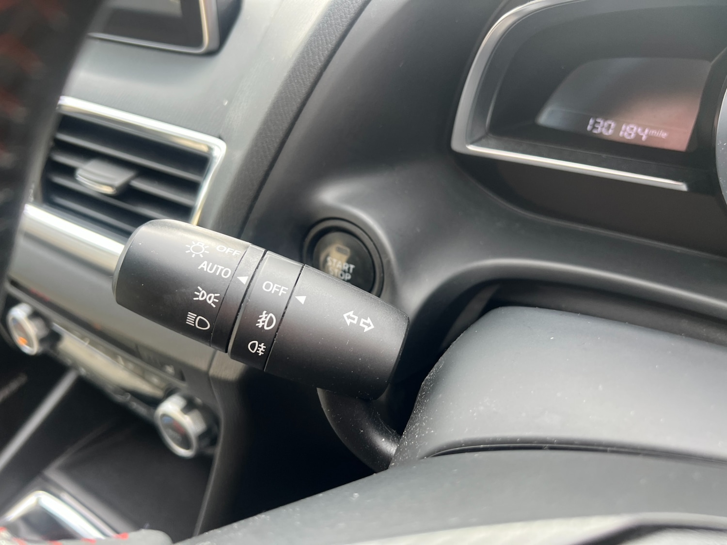 Used Mazda Mazda3 2014 for sale - 77703067: Photo 26