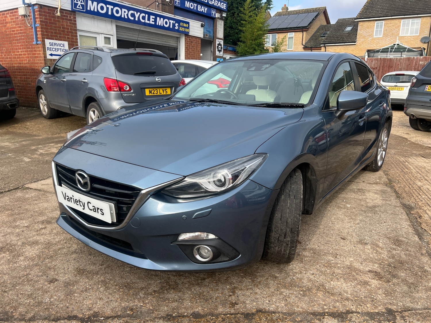 Used Mazda Mazda3 2014 for sale - 77703067: Photo 3