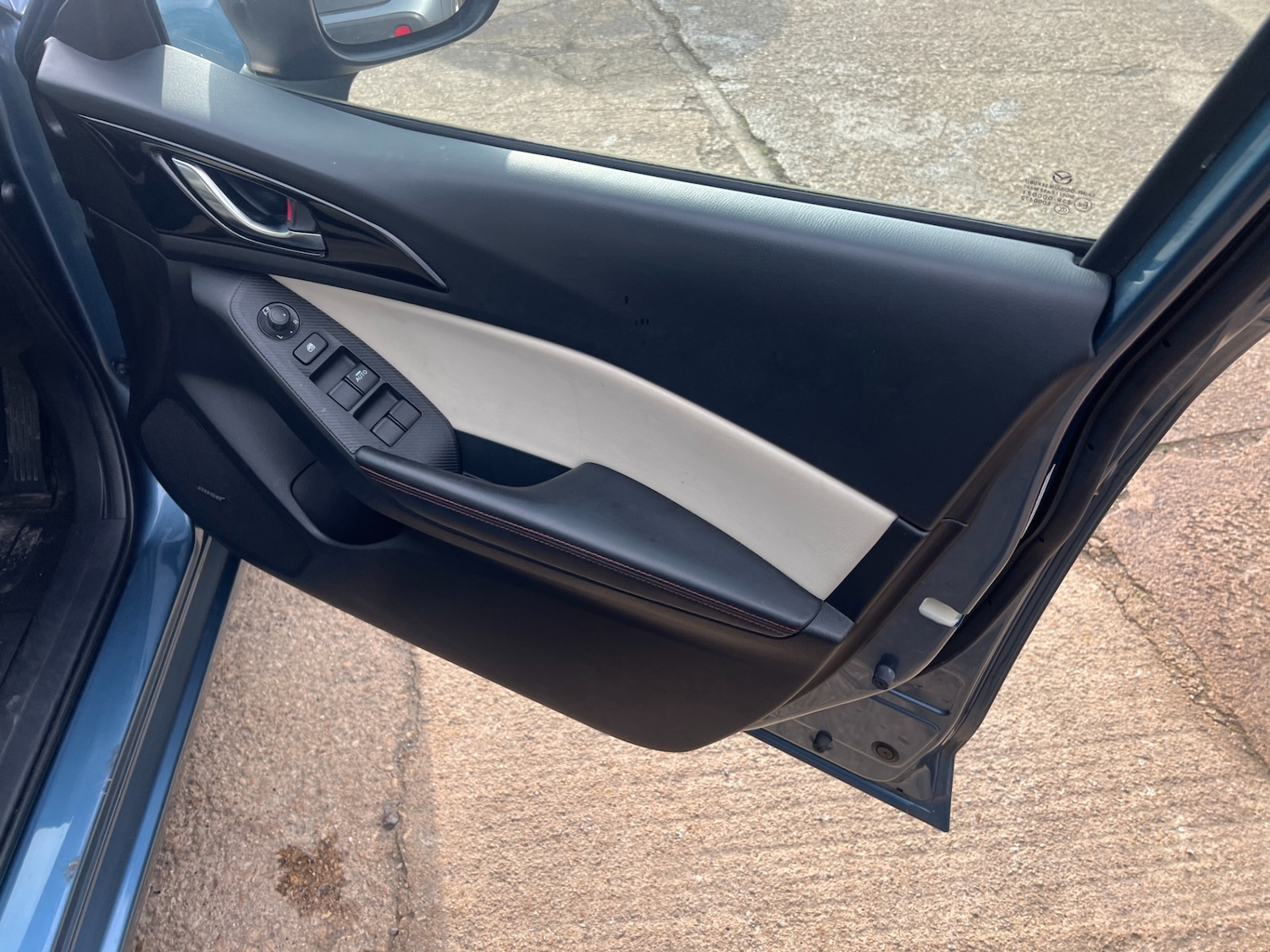 Used Mazda Mazda3 2014 for sale - 77703067: Photo 34