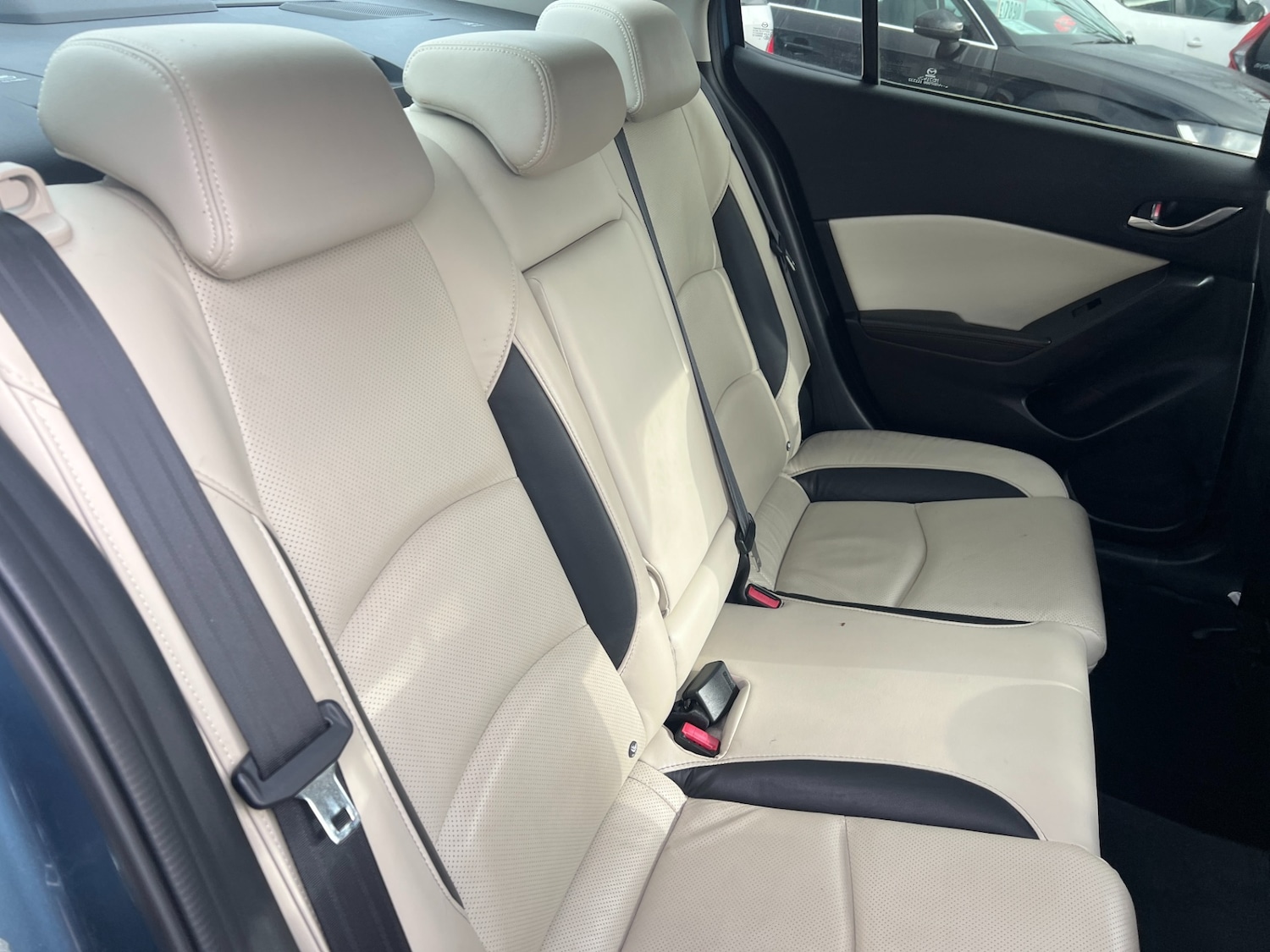 Used Mazda Mazda3 2014 for sale - 77703067: Photo 37