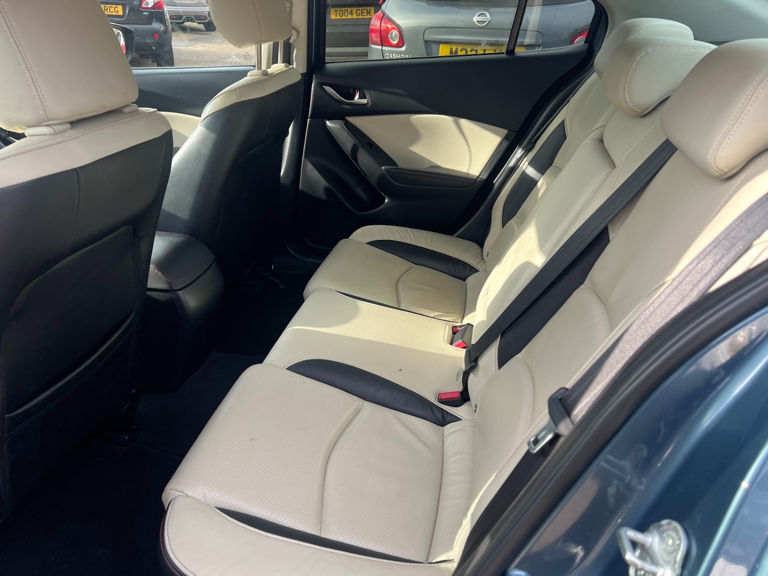 Used Mazda Mazda3 2014 for sale - 77703067: Photo 40