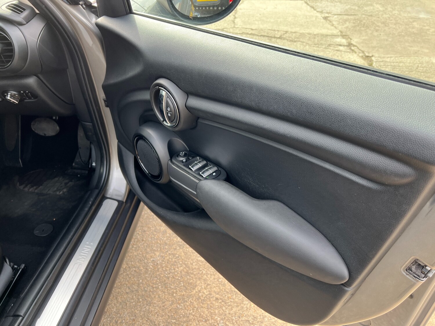 Used MINI Hatch 2017 for sale - 78179709: Photo 33