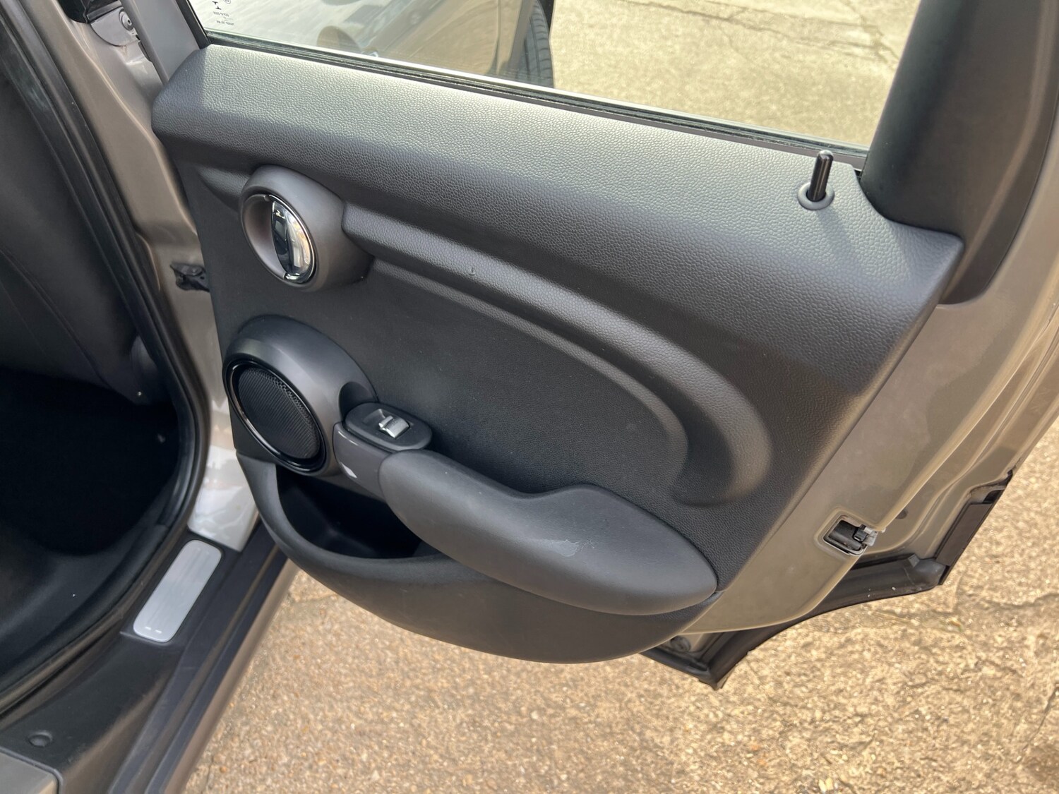 Used MINI Hatch 2017 for sale - 78179709: Photo 38