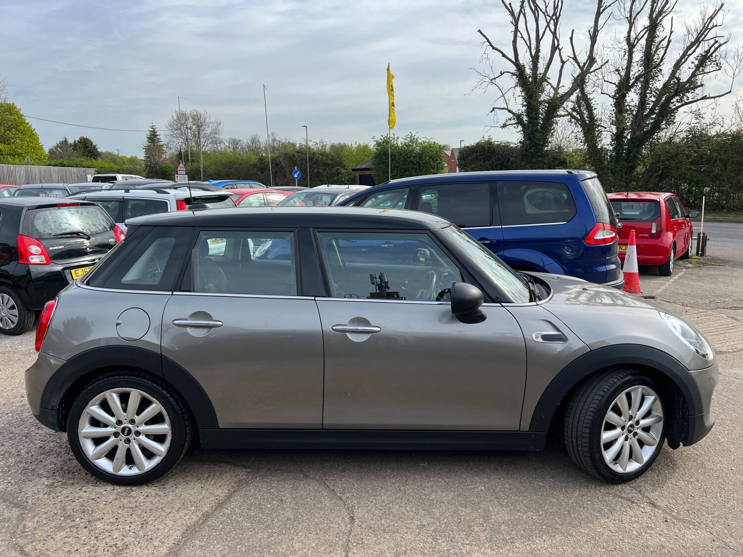 Used MINI Hatch 2017 for sale - 78179709: Photo 8