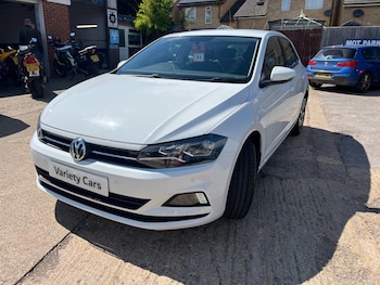 Used Volkswagen Polo 2018 for sale - 79140033: Photo