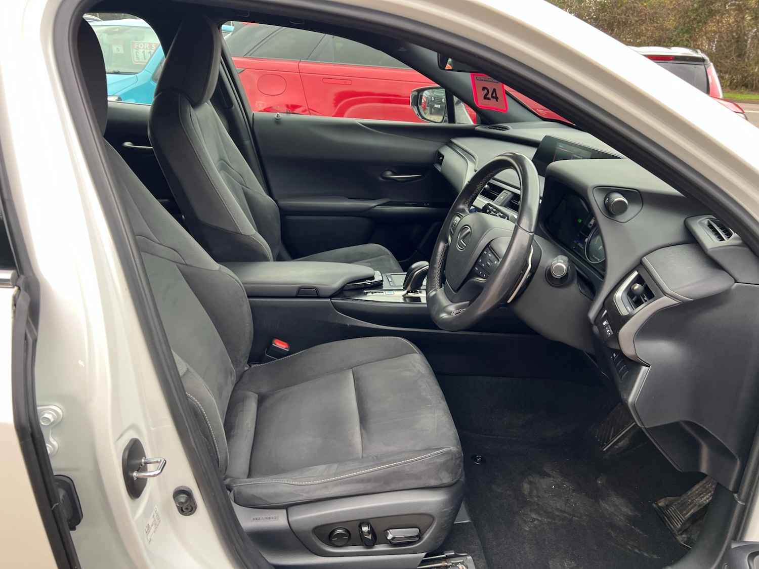 Used Lexus UX 2021 for sale - 76969244: Photo 26