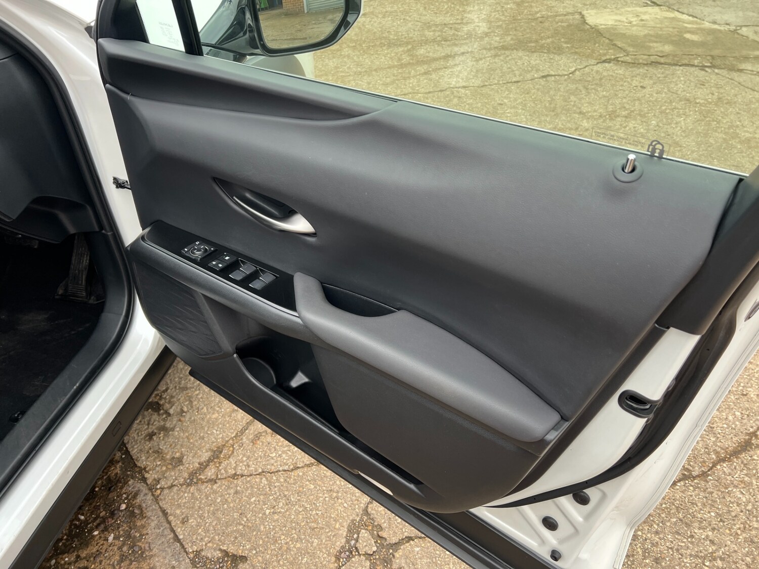 Used Lexus UX 2021 for sale - 76969244: Photo 28