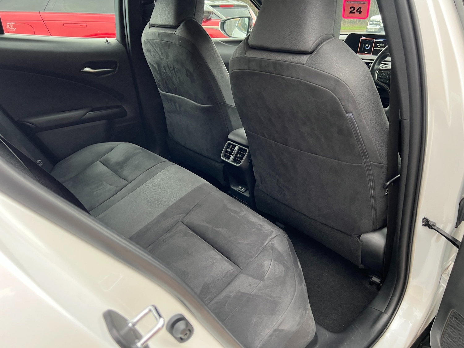 Used Lexus UX 2021 for sale - 76969244: Photo 29