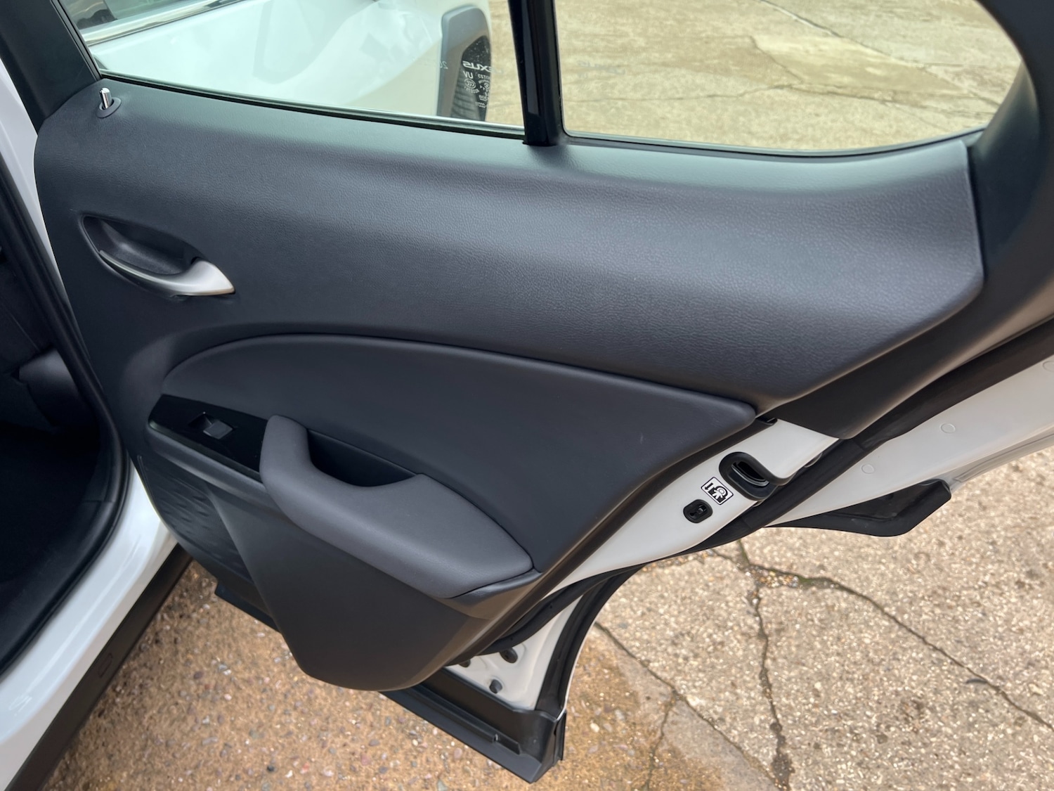 Used Lexus UX 2021 for sale - 76969244: Photo 32