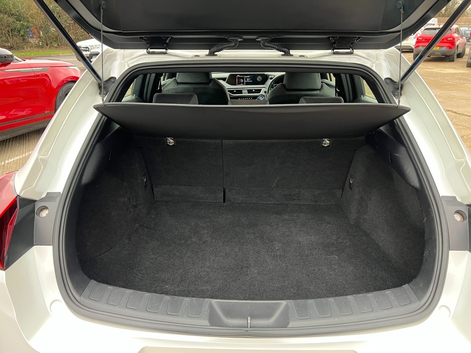 Used Lexus UX 2021 for sale - 76969244: Photo 37