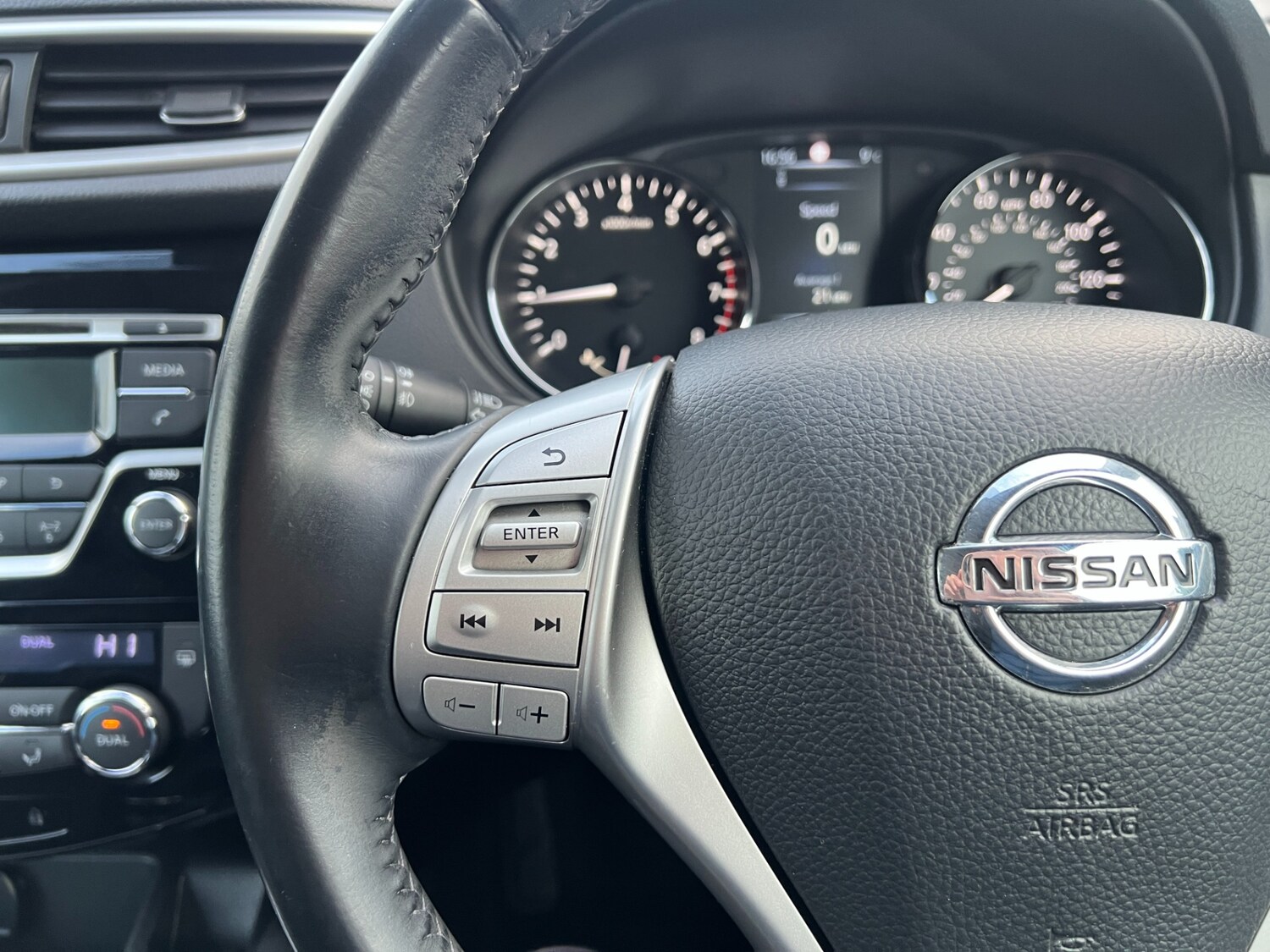 Used Nissan Qashqai 2014 for sale - 77889327: Photo 26