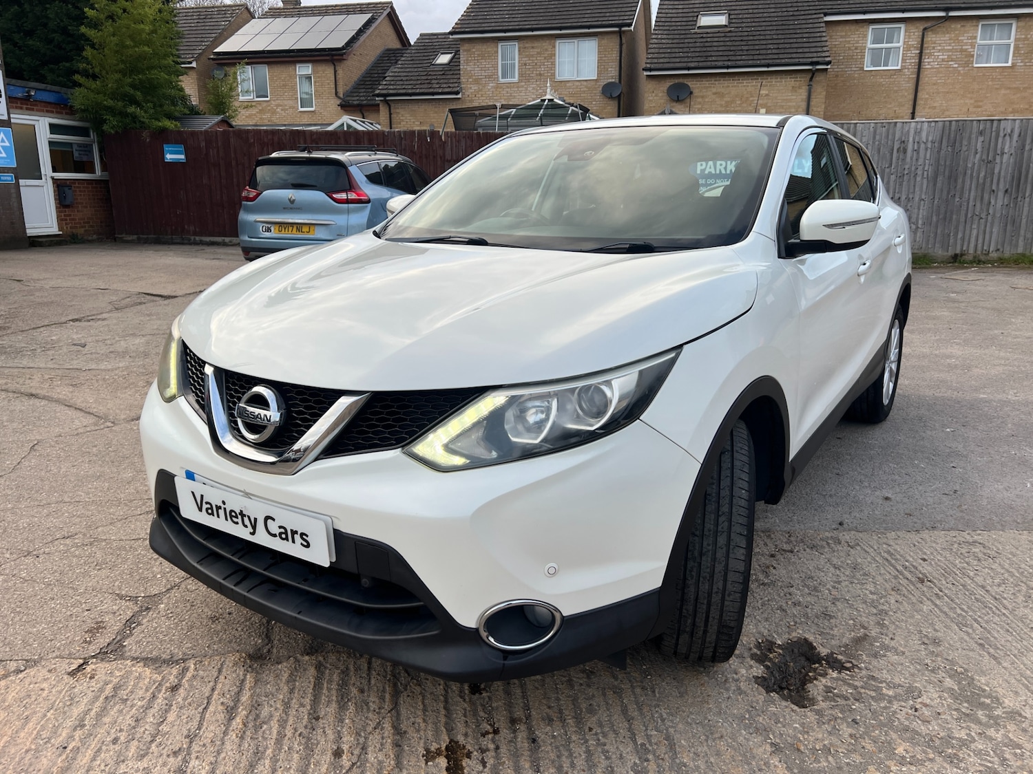 Used Nissan Qashqai 2014 for sale - 77889327: Photo 3