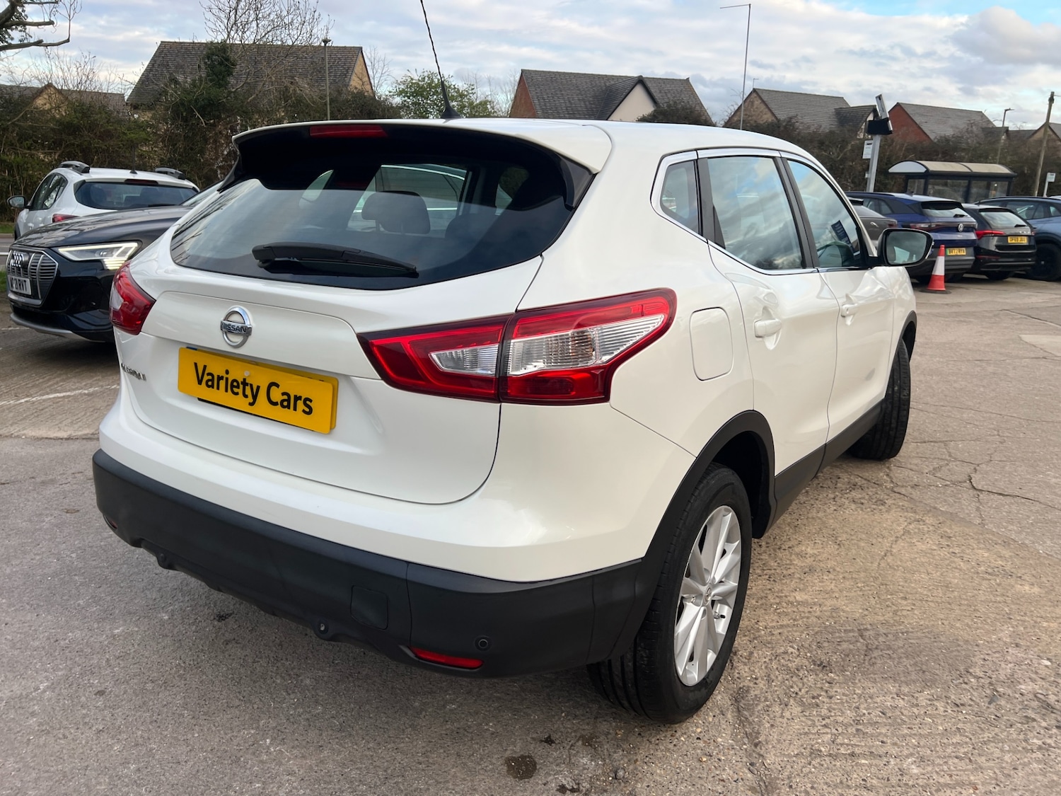 Used Nissan Qashqai 2014 for sale - 77889327: Photo 7