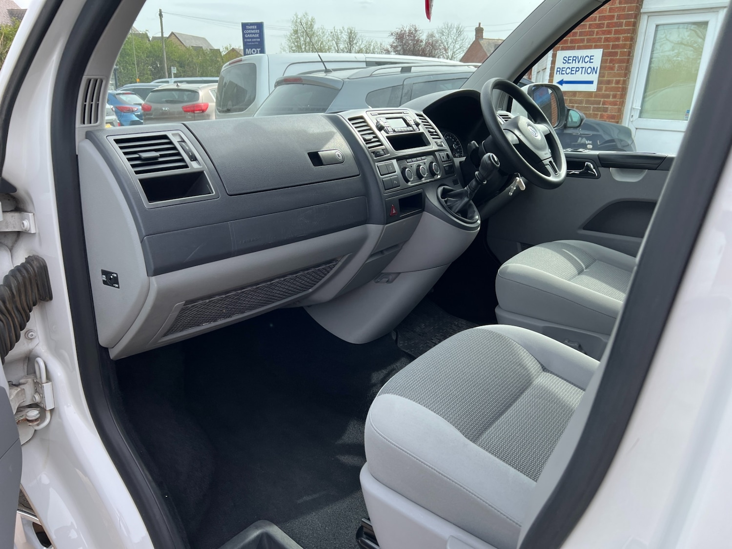 Used Volkswagen Transporter Shuttle 2013 for sale - 78176601: Photo 12