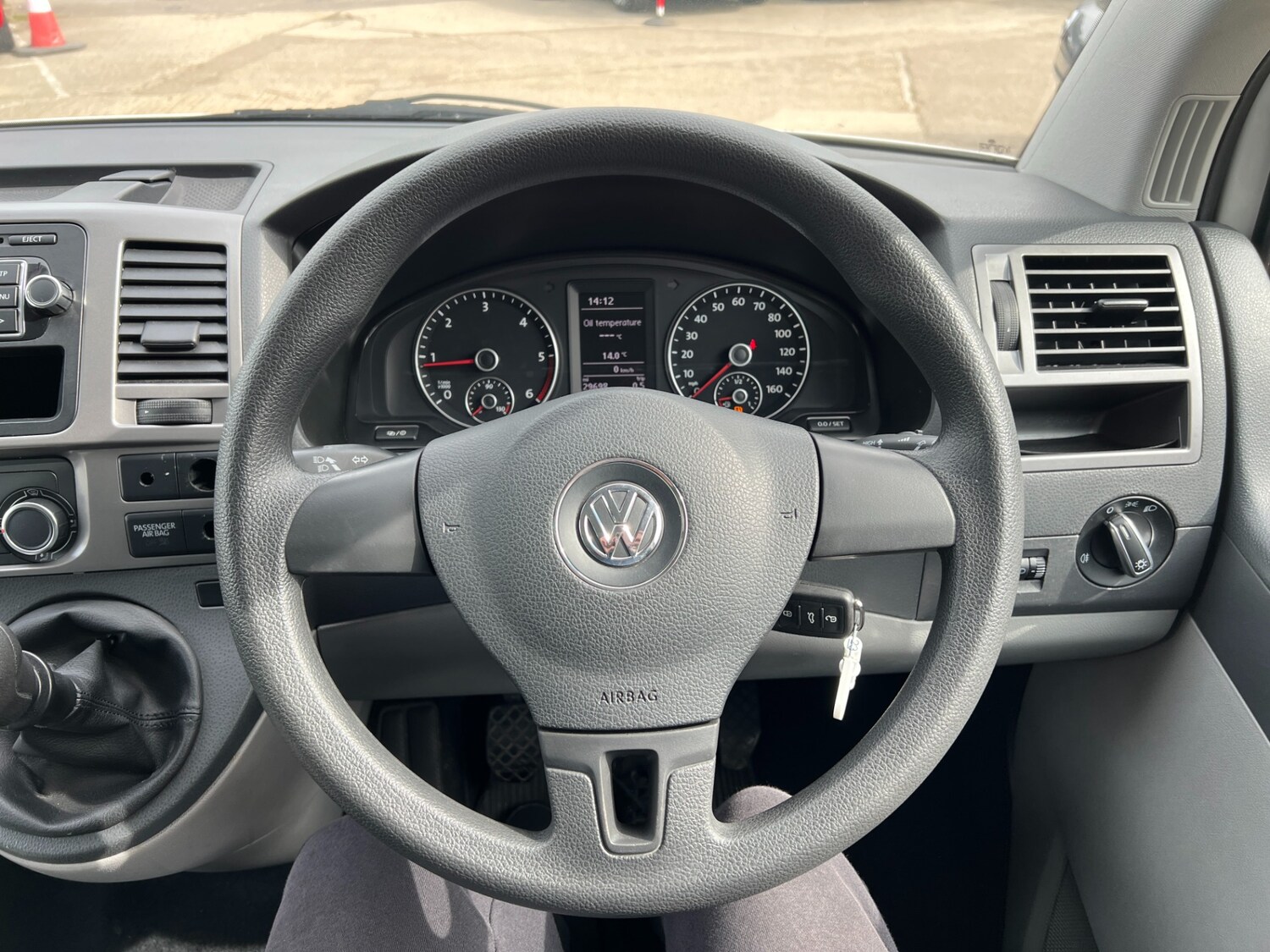 Used Volkswagen Transporter Shuttle 2013 for sale - 78176601: Photo 25