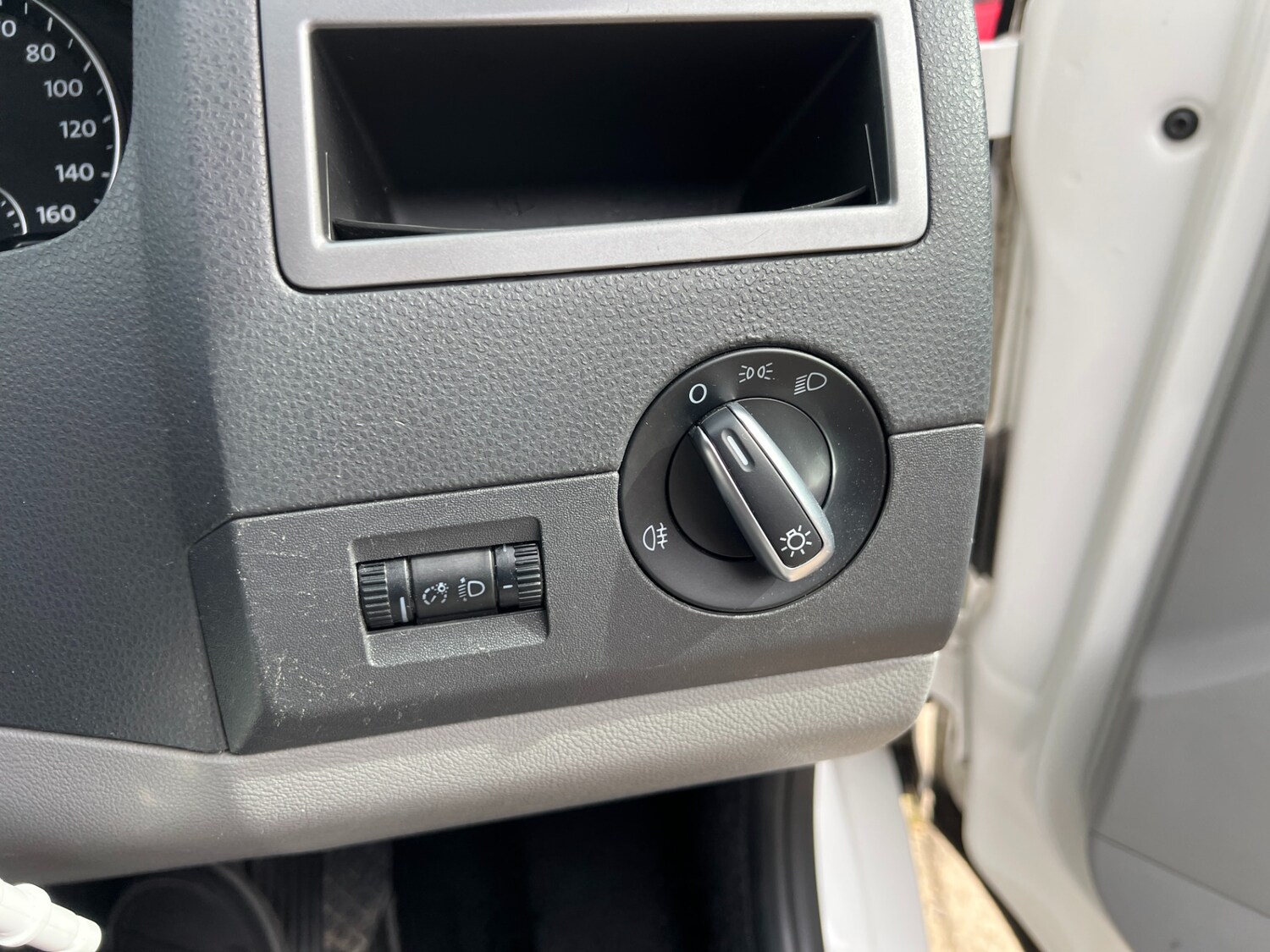 Used Volkswagen Transporter Shuttle 2013 for sale - 78176601: Photo 29