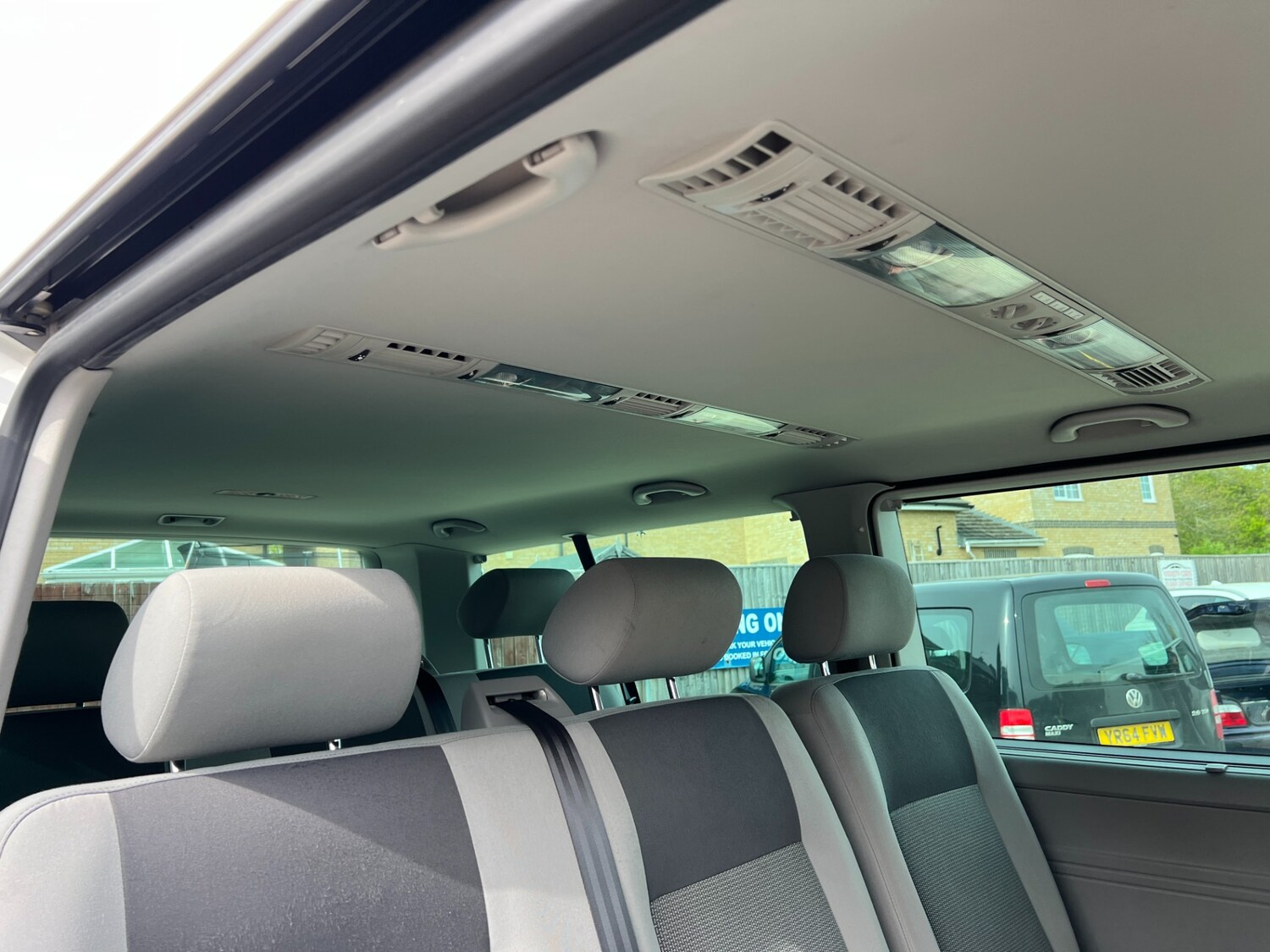 Used Volkswagen Transporter Shuttle 2013 for sale - 78176601: Photo 33