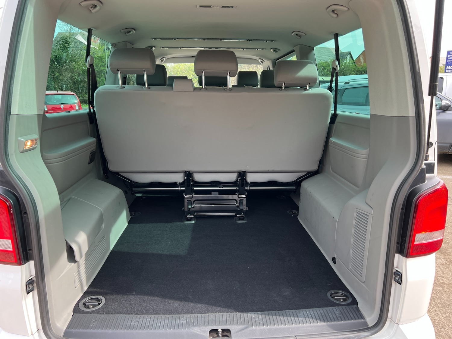 Used Volkswagen Transporter Shuttle 2013 for sale - 78176601: Photo 38