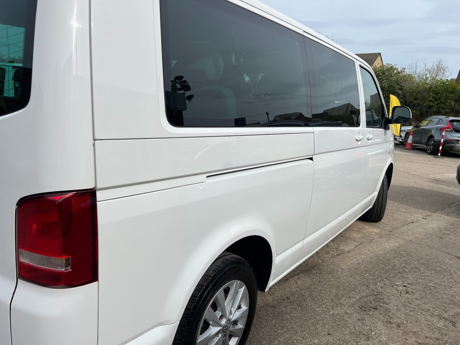 Used Volkswagen Transporter Shuttle 2013 for sale - 78176601: Photo 9