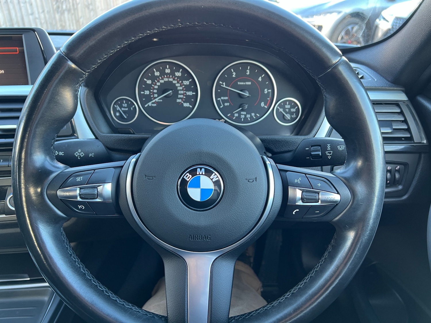 Used BMW 3 Series 2012 for sale - 76696231: Photo 21